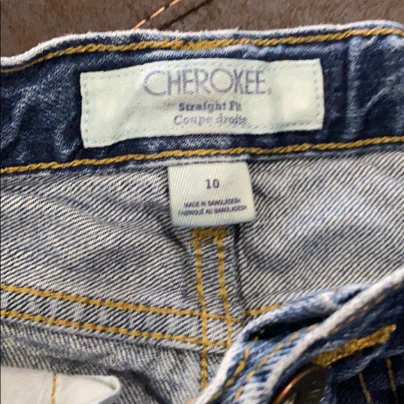 🔥Boys Shorts🔥 - Picture 2 of 3